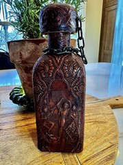 VTG Barware Leather Covered Wrapped Spanish Wine Decanter Wine Bottle 8.5 in