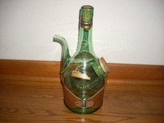 Vintage Chanti Spada Italian Wine Bottle Decanter with Ice Chamber.