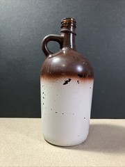 Vintage Strawberry Glen Wine Jug & Lid Mogen David Wine Co. 4/5 Quart