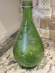 Gallo Wine Half Gallon Flavor Guard VTG Green Bottle With Grapes & Etched Rose