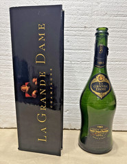 VEUVE CLICQUOT PONSARDIN LA GRANDE DAME CHAMPAGNE EMPTY 1983