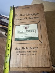 Vintage Charles Fournier Brut New York State Champagne Box 1950