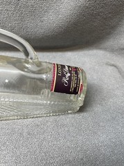 Canadian London Red Dinner Wine Empty Bottle with Handle Home Decor KG JD