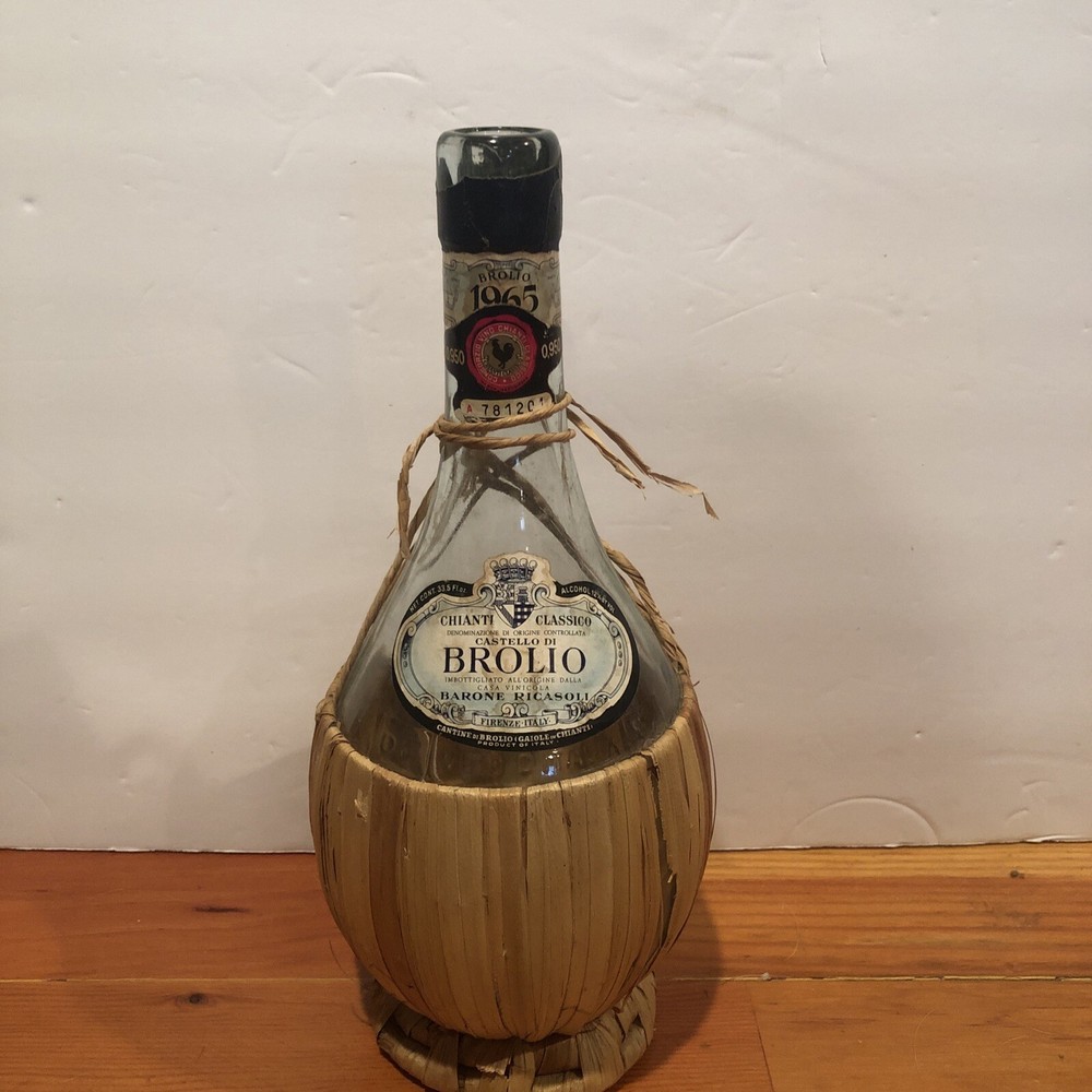 Chanti Costello Di Brolio Wine Bottle Italy Wicker Bottom Rare 1965 Italian