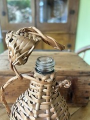 VINTAGE Wicker Covered Wine Bottle~SMALL 7”~MINT CONDITION*ORIGINAL CORK~Ex COND