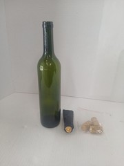 (4) New 750ml Green Bordeaux-style Glass Wine Bottles