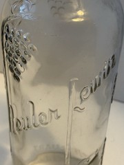 Vintage Reuler-Lewin Grape Pattern One Quart Glass Wine Bottle