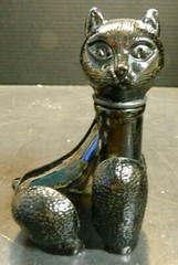Seguso Bischoff Black Cat Glass Wine Bottle Italy 6.5&Prime; x 3.75&Prime; x 2.25&Prime; Very Good