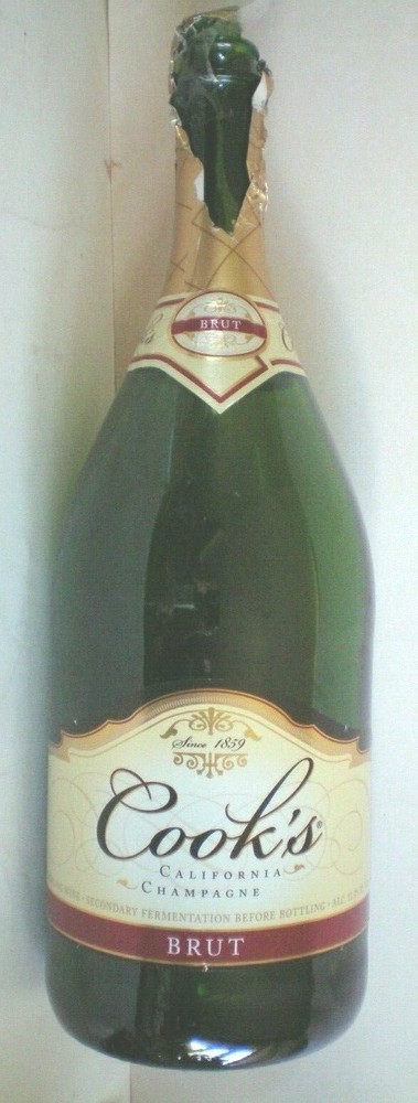 Empty Green Bottle Cook&rsquo;s California Brut Sparkling Wine 1.5 L