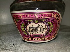 Vintage Catawba Pink Gold Permium Wine☆ Tilt Wine Bottle☆