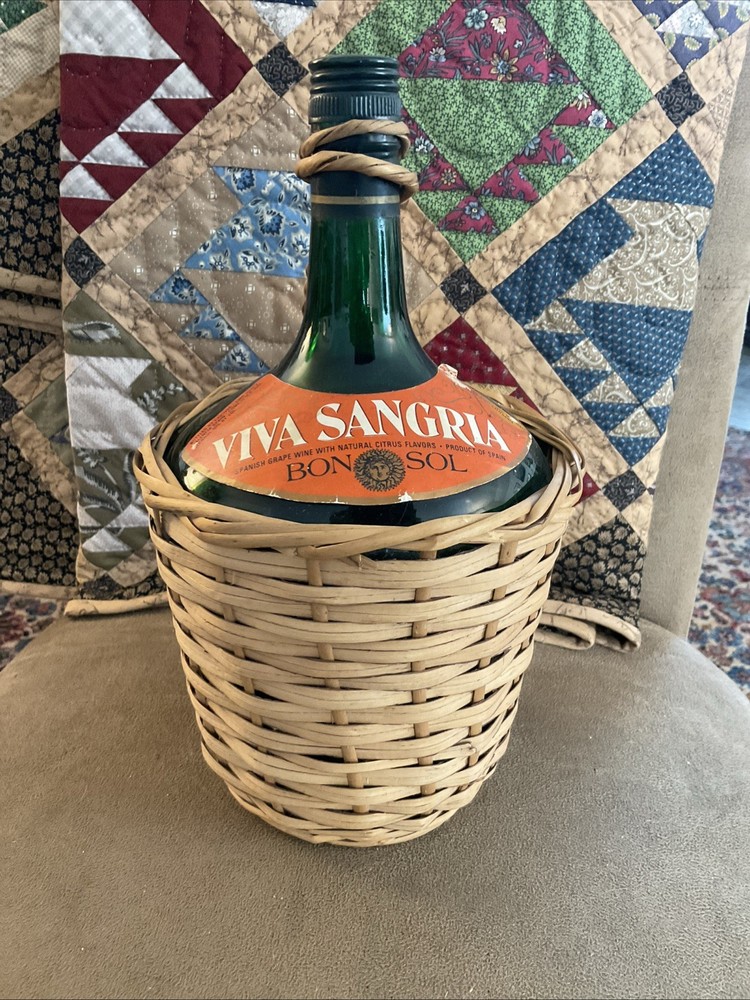 Viva Sangria Spain Vintage Green Glass Bottle In Woven Basket 1/2 Gal Empty