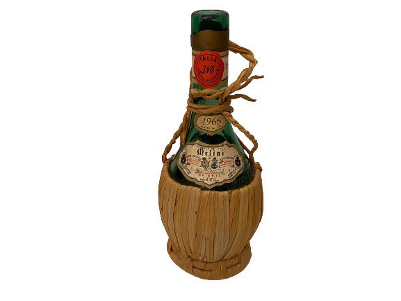 Vintage 1966 Italian Melini Chianti Wicker Wrapped One Pint Wine Bottle Empty