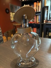 Heart Shape Wine Glass Bottle Mode In Italy