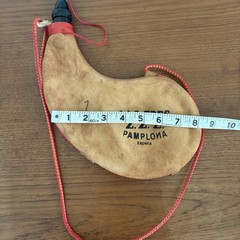 Las Tres Z.Z.Z. Pamplona España Canteen Handmade Curved Goat Leather 1 Liter