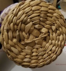 VTG.WICKER/RATTAN Wine Bottle Holder BASKET RAFFIA GRAPES