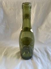 1959 Bouchard Pere & Fils Empty Burgundy Wine Bottle 1 Pint 8 fl oz (WB7)