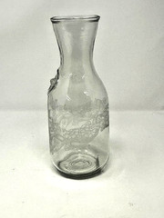 1990 Paul Masson Vineyards Norman Kosarin Glass Wine Carafe Daffodils Flowers