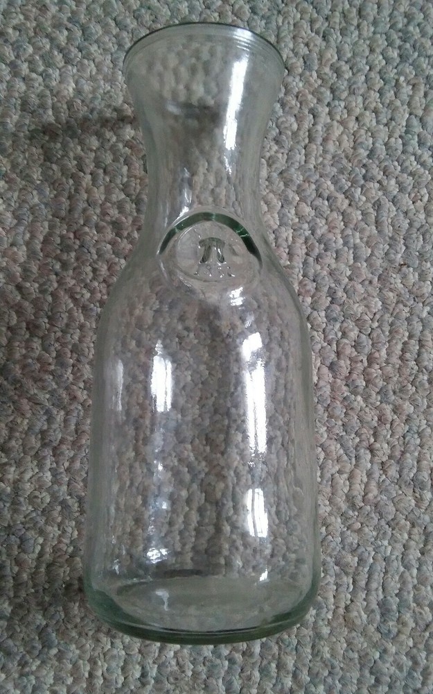 Vintage Clear Glass Paul Masson « Since 1852&Prime; Wine Carafe: 9.5 » tall