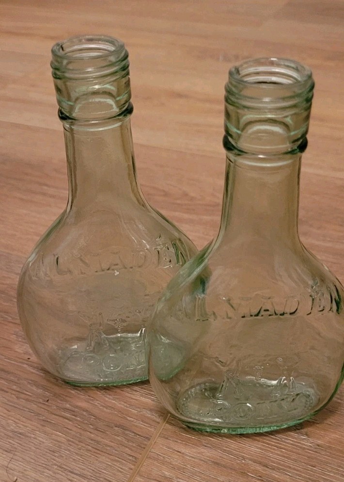 Almaden Pony – 6&Prime; Vintage Green Bottles – Set of 2