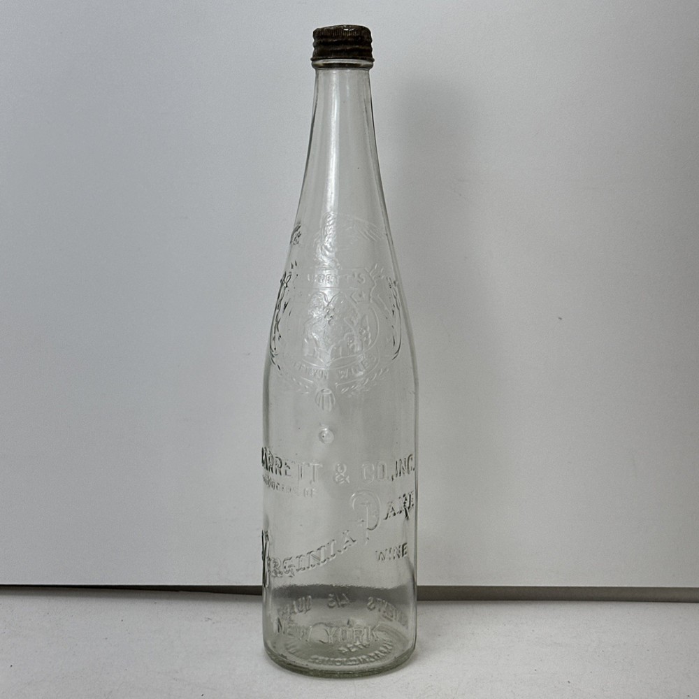 Vintage Garrett & Co Virginia Dare Wine Bottle 4/5 Quart New York Embossed 12”