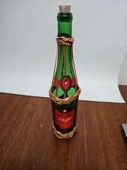 1960s 1 Pt Wicker Wrapped SANT&rsquo;GRIA of Yago Red Spanish Wine Bottle