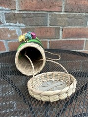 Wicker Rattan Straw Wine Bottle Carrier Holder Decorative Design Vintage Mid-Mod