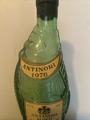 Vintage 1976 Antinori Italy Wine Bottle Glass Figural Fish 10” Decanter 8.5 Oz