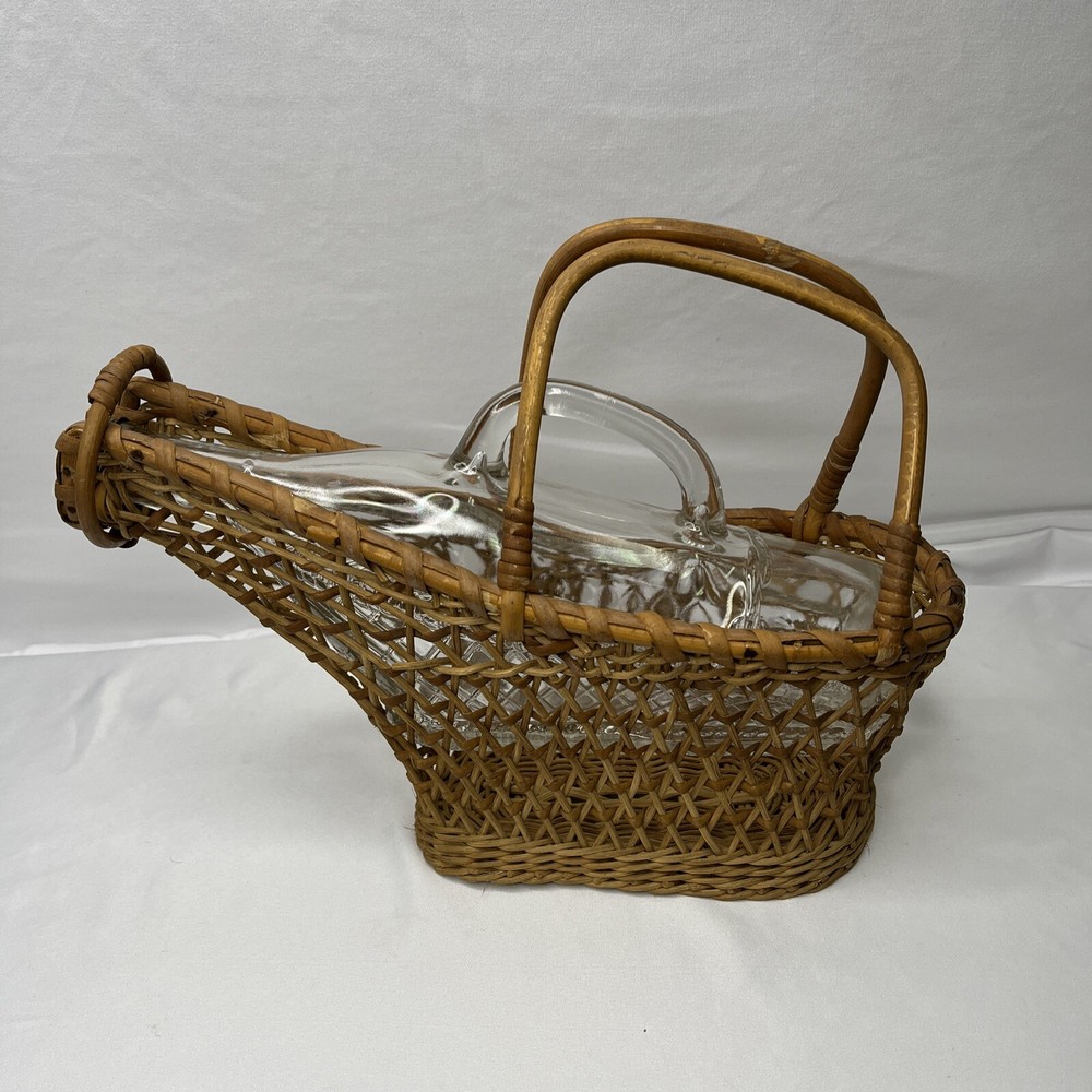 1966 London Winery Ltd Boat in Wicker Basket Wine Bottle W/ Original Cap 11.25&Prime;L