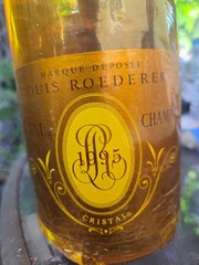 1995 louis roederer crystal champagne