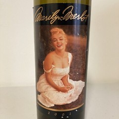 Marilyn Monroe Merlot Empty Wine Bottle Nappa Village 2001 Decor