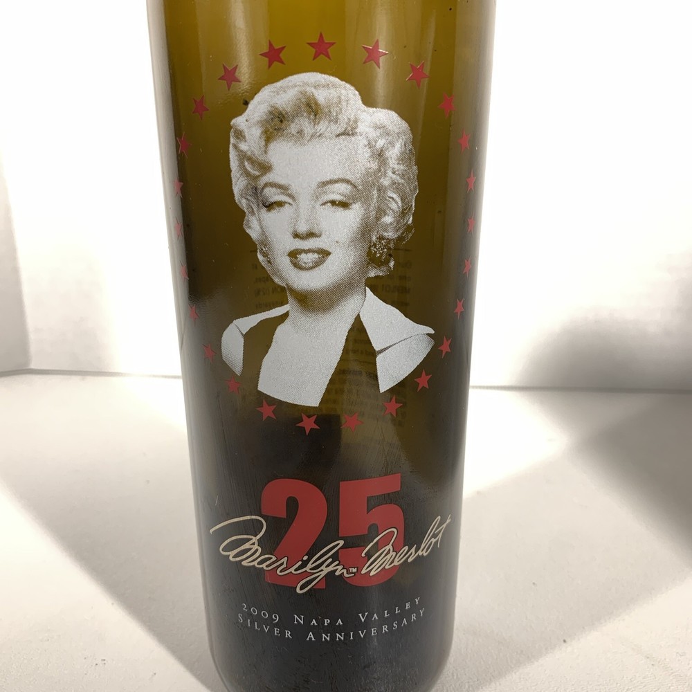 Marilyn Merlot Monroe 2009 25th Silver Anniversary Merlot Empty Wine Bottle