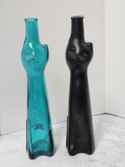 Rheinhessen Riesling Cats Bottles 1 Black & 1 Teal Blue 13&Prime; H