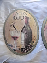 A Pair Of Vtg. Oval Convex Wine Bottle Grapes Wine Glass LG. 15&Prime;X10.5&Prime; Wood.
