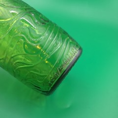 Gallo ripple wine bottle 4/5 quart rare vintage Green embossed scrolls in bottle