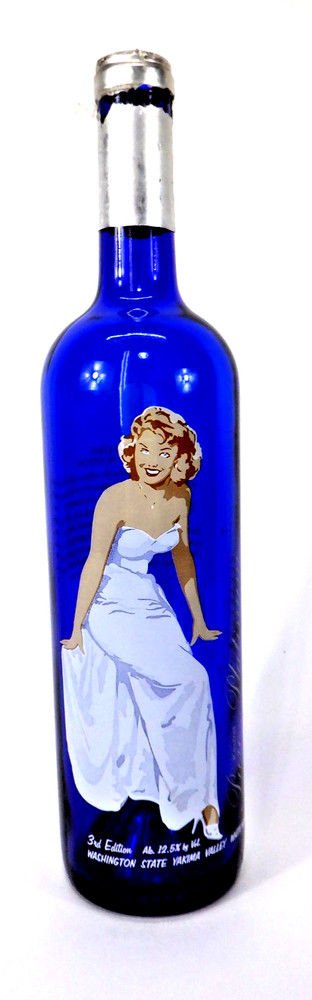 Cobalt Blue « Marilyn » Wine Bottle – Kestrel Pure Platinum 3rd Ed. Decor Empty