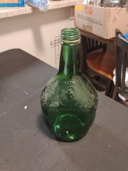 Vtg United Vintners 4555 half Gallon Green Glass Bottle/Established -1881
