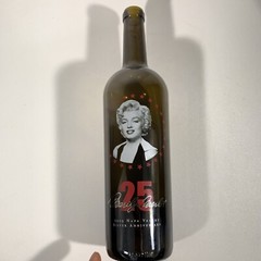 Marilyn Merlot Monroe 2009 25th Silver Anniversary Merlot Empty Wine Bottle