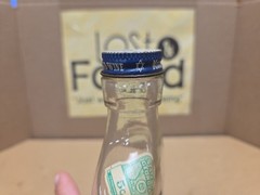 Vintage Mogen David Concord Wine Bottle 2/5 Pint Georgia USA