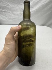 Antique Green Sealed Wine Bottle, « Vieux Cognac » – 1800&rsquo;s