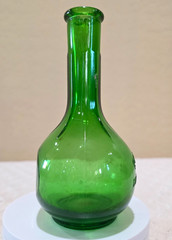 1910&rsquo;s Emerald Green ROYAL MINT SAUCE Antique Bottle 6.25&Prime; H USA Made