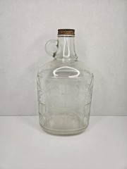 Vtg 1/2 Gal. Glass Wine Decanter Embossed Grape/Vine Design Bottle w/Lid Handle