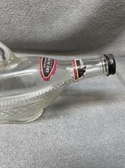 Canadian London Red Dinner Wine Empty Bottle with Handle Home Decor KG JD