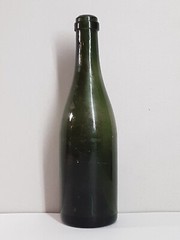 Antique Dark Green Hand Blown Wine Bottle c1800’s Deep Punt 10” Tall