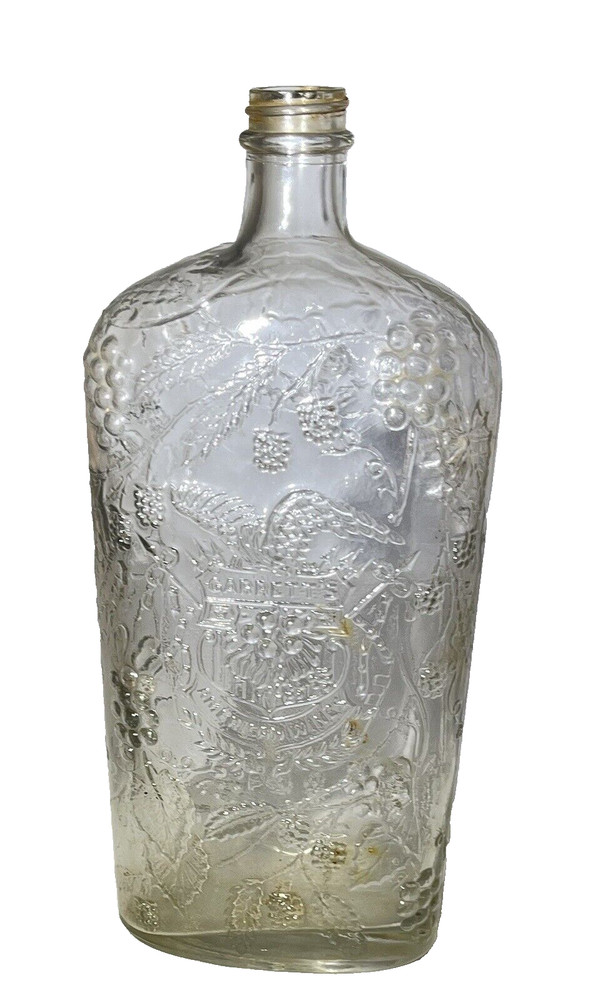 Wine Bottle Garretts American Wines 4/5 Quart Embossed Clear Glass 9 5/8&Prime;