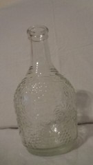 VINTAGE CLEAR GLASS WINE DECANTER BOTTLE EMBOSSED GRAPES LEAVES VINES 4/5 QUART