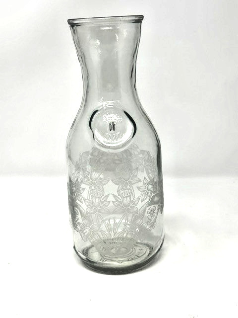 1990 Paul Masson Vineyards Norman Kosarin Glass Wine Carafe Daffodils Flowers