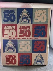 Jaws 50th Anniversary Amity Island Red White Blue Wine Bottle Set With Box