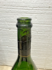 VEUVE CLICQUOT PONSARDIN LA GRANDE DAME CHAMPAGNE EMPTY 1983