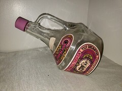 Vintage Catawba Pink Gold Permium Wine☆ Tilt Wine Bottle☆