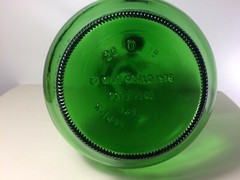 Vintage Emerald Green Glass 1976 – stopper – W1044